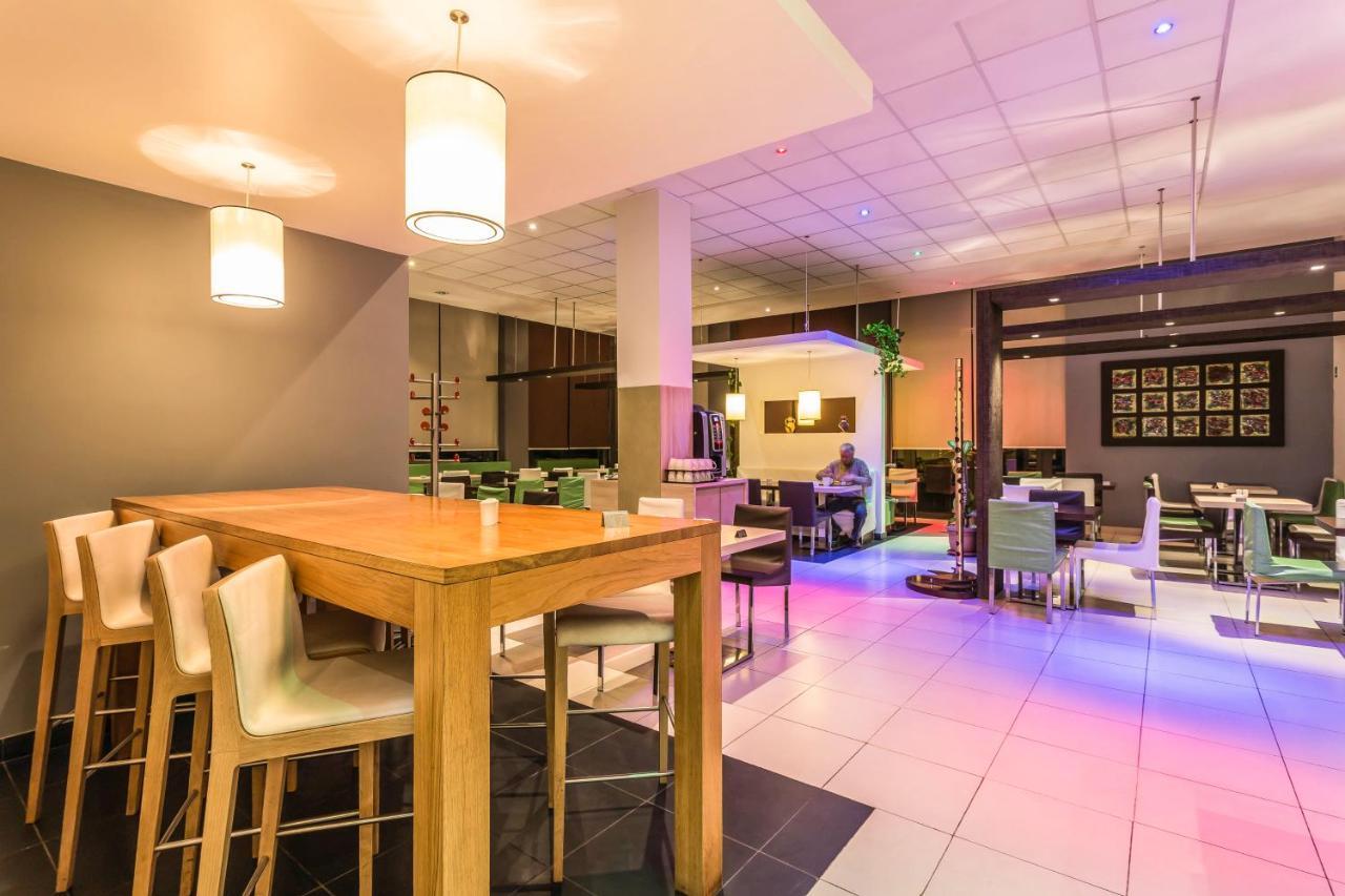Ibis Oran Les Falaises Екстериор снимка