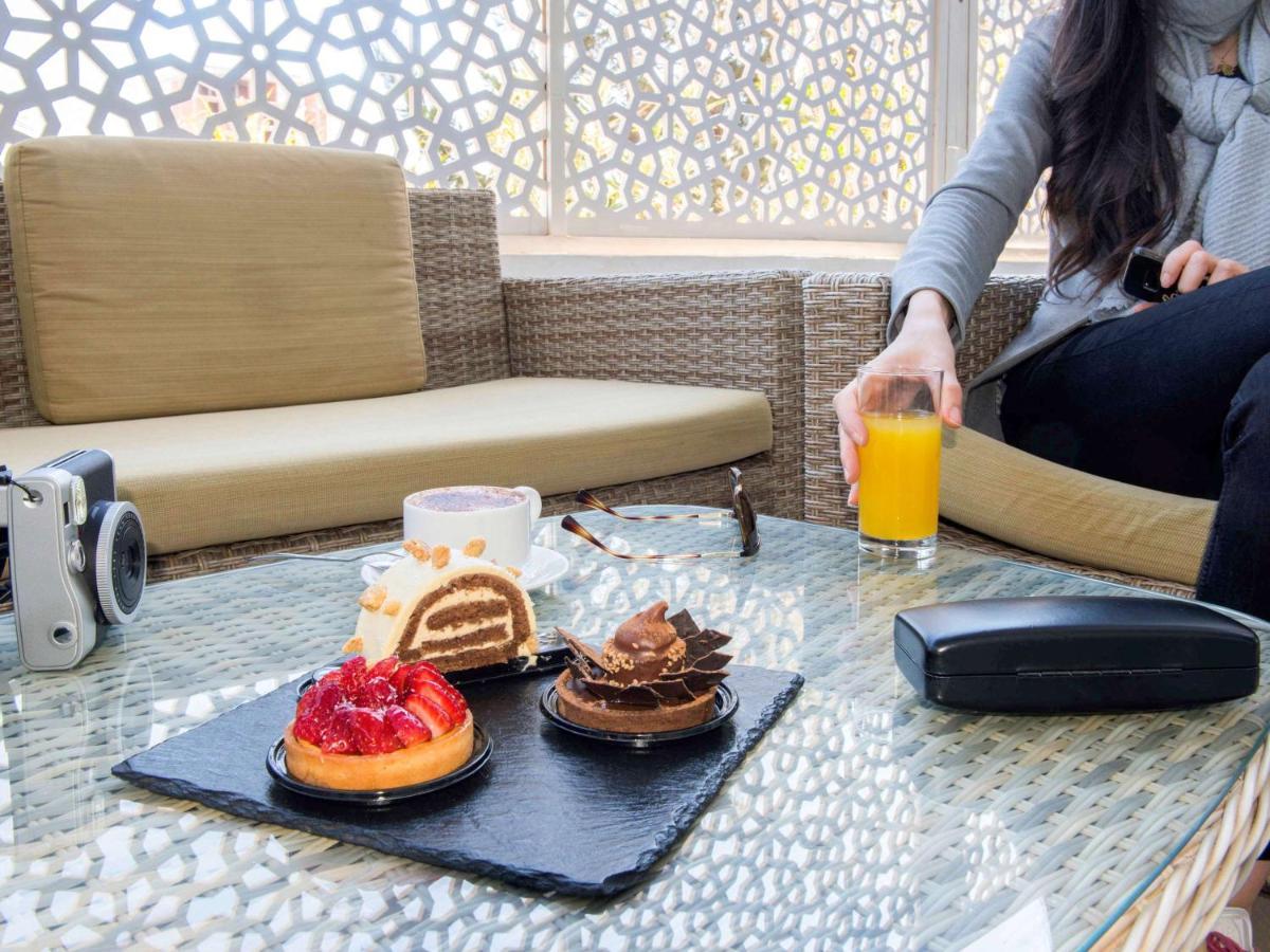 Ibis Oran Les Falaises Екстериор снимка
