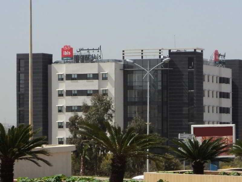 Ibis Oran Les Falaises Екстериор снимка