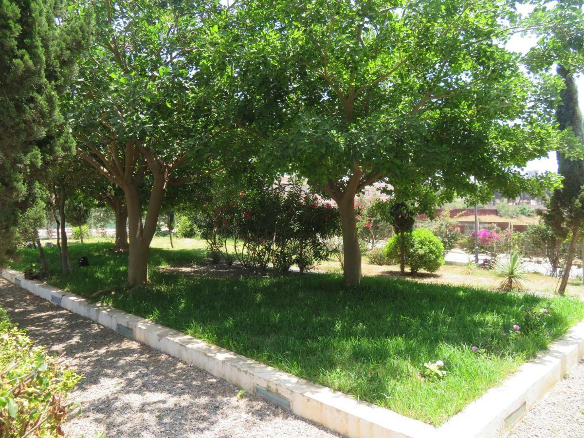 Ibis Oran Les Falaises Екстериор снимка