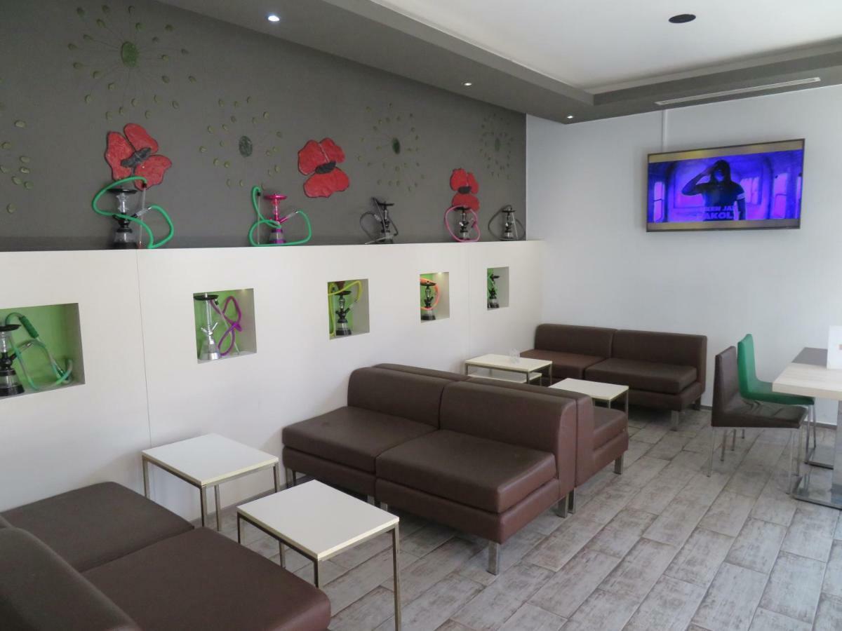 Ibis Oran Les Falaises Екстериор снимка