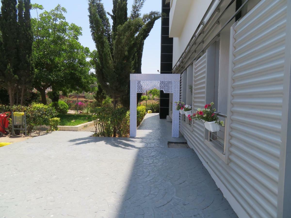 Ibis Oran Les Falaises Екстериор снимка